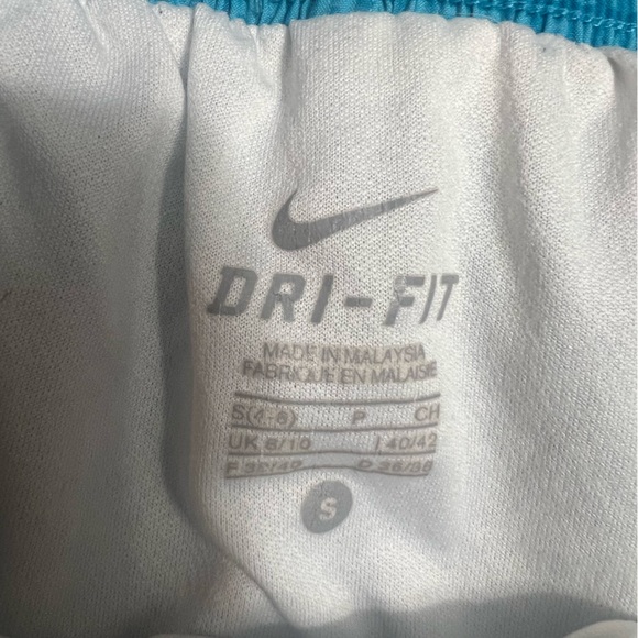 Nike Dri-Fit Athletic Shorts - Picture 3 of 3